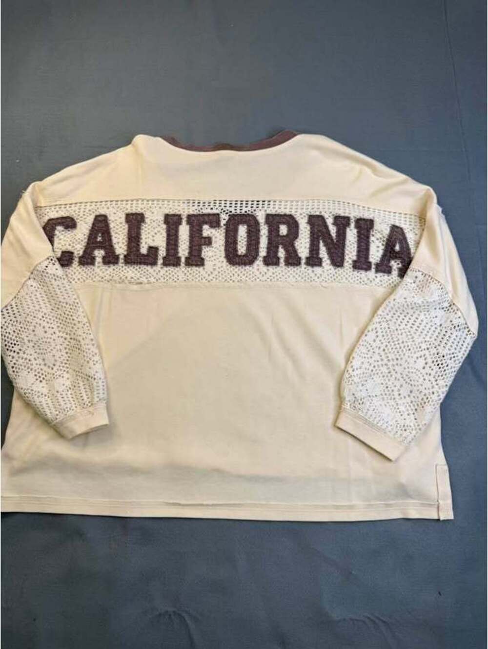 Jodifl California Graphic Lace Sleeve Top Size S